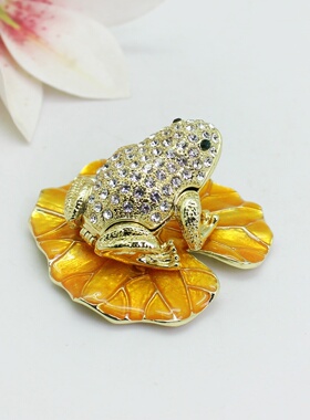 珐琅彩合金工艺品荷叶青蛙摆件创意桌面装饰家居办公桌小饰品