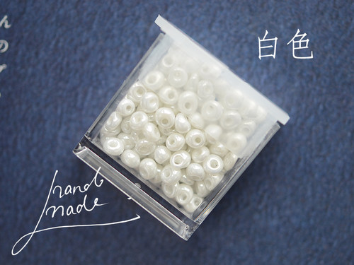 ZZ79 国产8/0水滴珠 玻璃米珠 DIY串珠饰品散珠配件 6克 1盒 - 图1