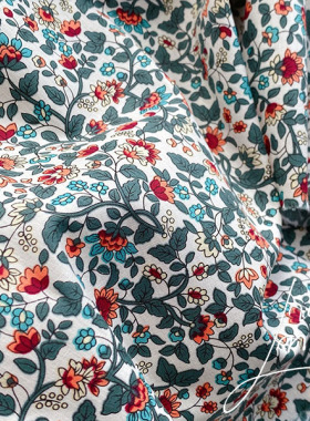 LBG01 日本进口面料绿色印花棉布 DIY娃衣服布料布头 30x37cm一块