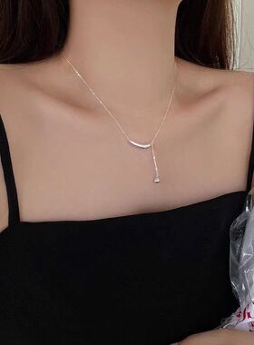 茄子钢简约锁骨项链洗澡百搭流苏掉色不弧形链毛衣链微笑钛配饰