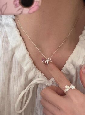 气质百搭风蝴蝶结项链冷淡设计