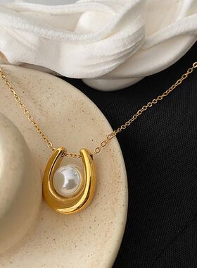 女轻奢仿饰品线条型锁骨吊坠潮