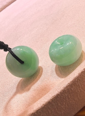 天然翡翠吊坠平安扣面包扣肥嘟嘟肉扣