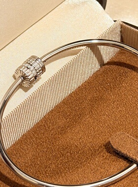 设计师S925纯银 四排齿轮路路通手镯轻奢百搭精致弹簧简约