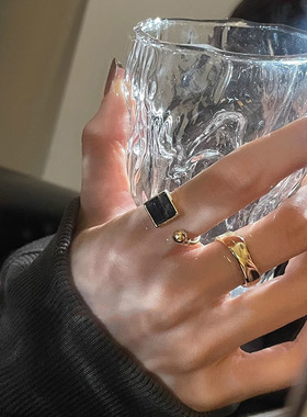 感方块几何戒指女黑色滴釉金色宽边百搭S925银指环食指戒