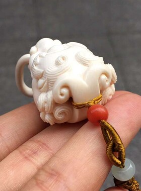 天然猛犸牙貔貅手工吊坠挂件
