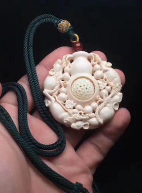 天然猛犸牙吊坠手工五鼠运财挂件