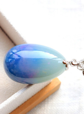 蓝色玉化舒俱来冰润细糯