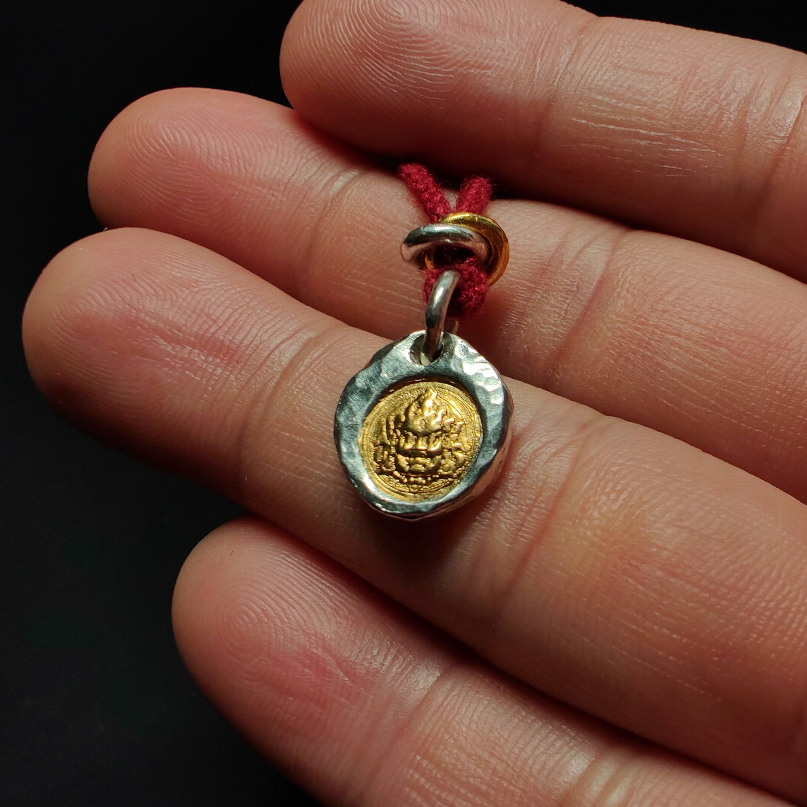 观夏9999纯足银贴24k纯足金黄财神提溜小金饼侧挂文玩配饰小银饼,淘宝优惠券,粉丝福利购,淘宝优惠卷