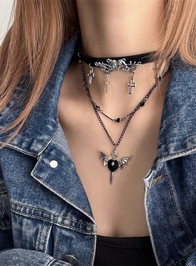 辣妹y2k暗黑风皮质爱心choker多层十字架项圈女小众涩谷风脖颈链