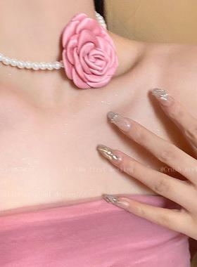 AA6187梦中情人珍珠玫瑰颈链女高级设计感小众配饰短款颈带项链