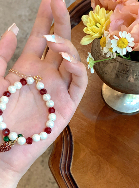 草莓啵啵原创设计珍珠水晶手链