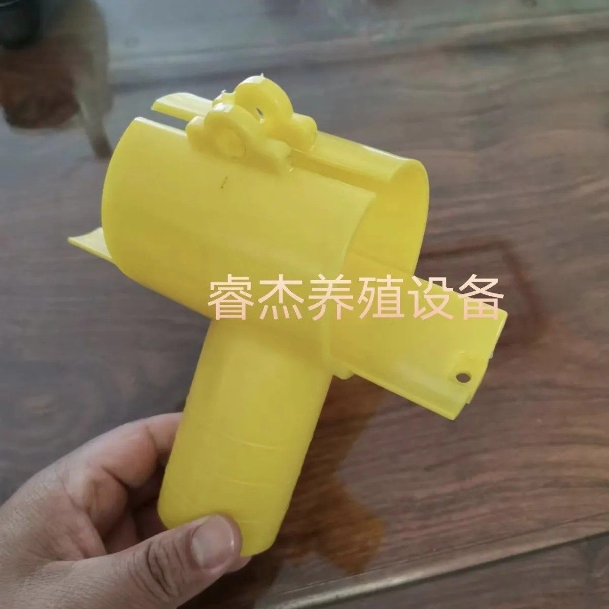 厂家直销新式养殖下料开关60四通下料器自动养猪设备鸡鸭料线配件,淘宝优惠券,粉丝福利购,淘宝优惠卷