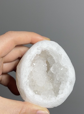 天然白水晶洞原矿消磁石白水晶簇