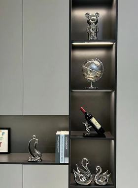 宏赫现代轻奢地球仪套装摆件