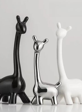 宏赫景德镇陶瓷轻奢玄关电视柜艺术酒柜装饰品乔迁小鹿摆件客厅