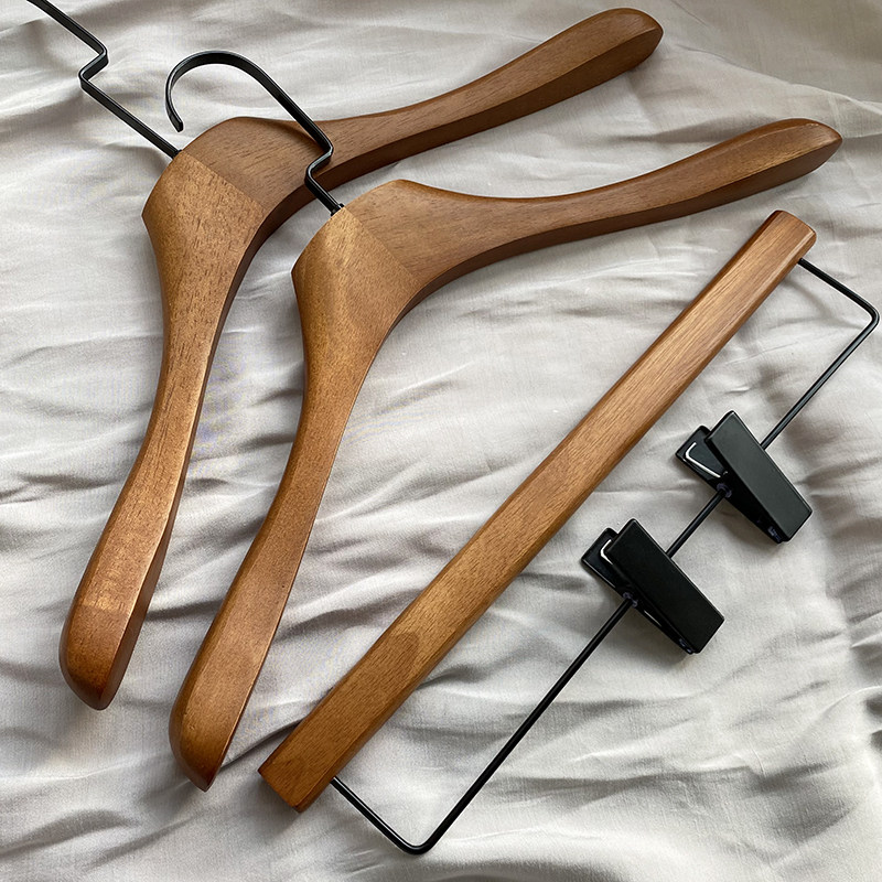 高档橡木胡桃色实木衣架清漆男士男装店复古色防滑木质木头衣挂衣,淘宝优惠券,粉丝福利购,淘宝优惠卷