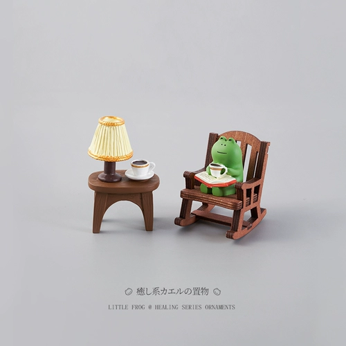 Настольный ноутбук, маленький эмоциональный гаджет, лягушка, антистресс