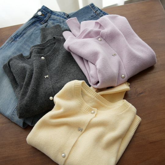 Women's round neck bow button cardigan knitted sweater