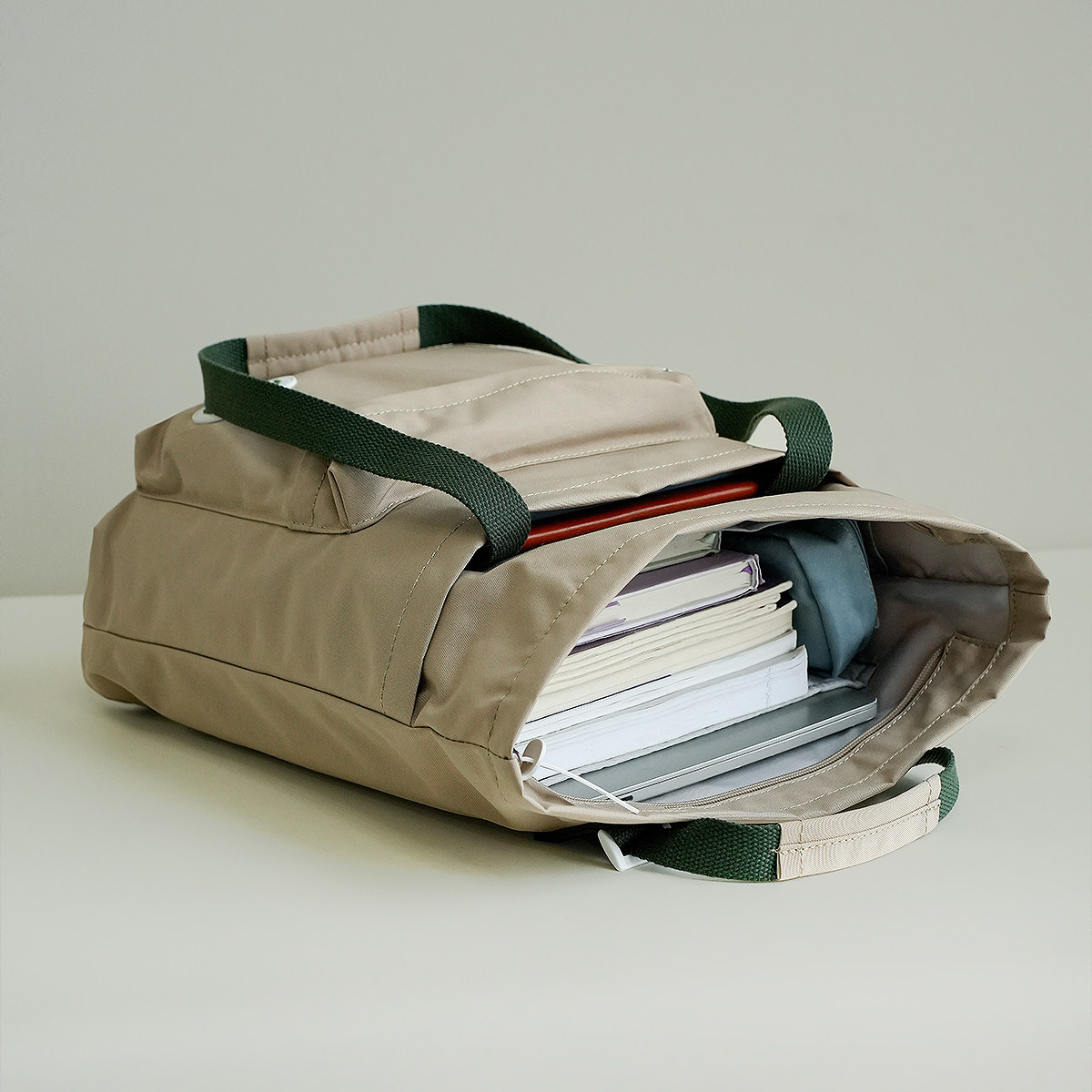 两用 可单肩可双肩 多隔层大容量通勤书包 简约帆布学生补习袋k,淘宝优惠券,粉丝福利购,淘宝优惠卷