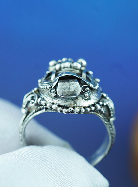 中古绝版欧洲手工纯银戒指天然宝石钻石个性复古首饰送礼收藏气质