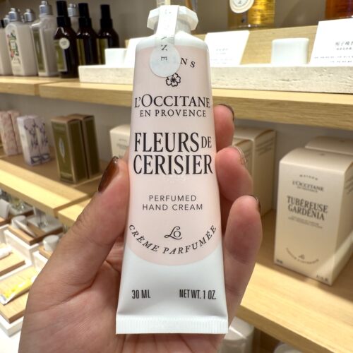 欧舒丹30ml护手霜乳木果樱花多香型可选随身便携补水防干裂润手霜 - 图0