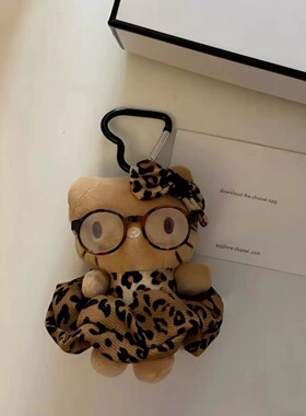 hellokitty豹纹黑皮爱心扣长腿 kitty挂件毛绒玩偶手提包女