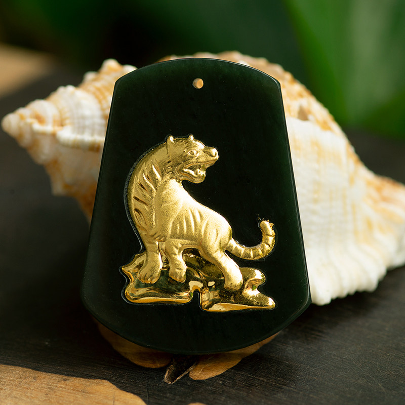 钰达吊坠足金镶玉十二生肖和田玉 钰达项坠/吊坠