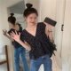 ເສື້ອຍືດແຂນ V-neck Floral Fly Sleeve ຂອງແມ່ຍິງລະດູຮ້ອນ ການອອກແບບໃຫມ່ ແອວ ruffled Vest ເສື້ອ doll ເທິງ