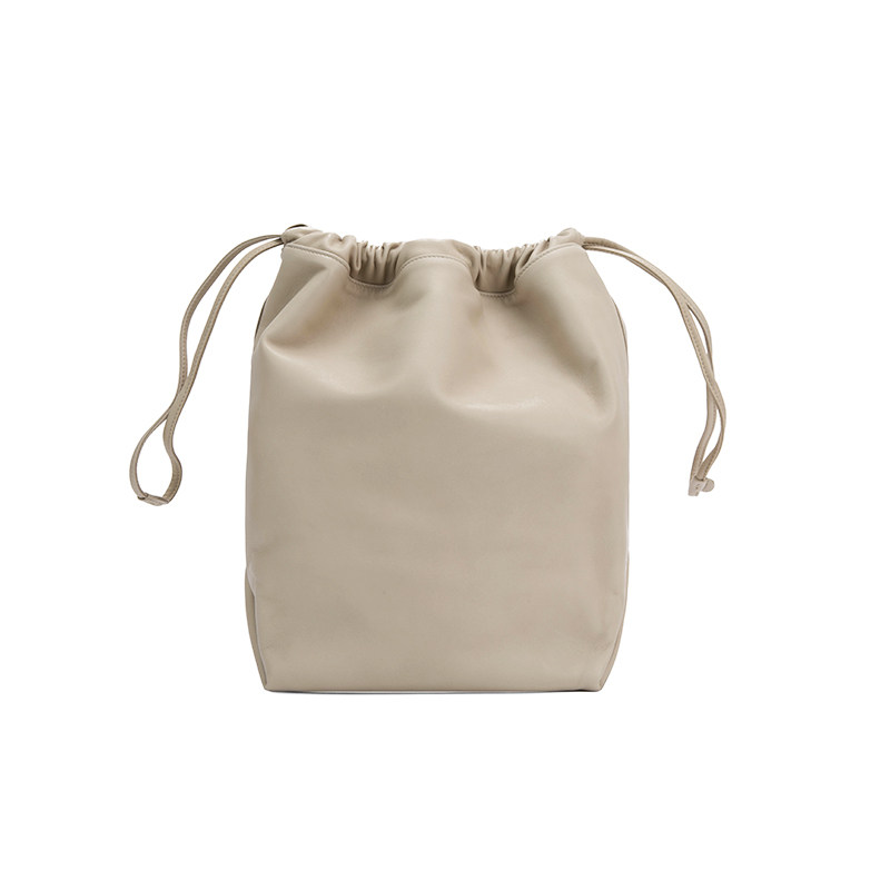  银泰百货精品女士包袋