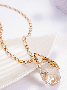 伊泰莲娜极简风几何椭圆项链水晶