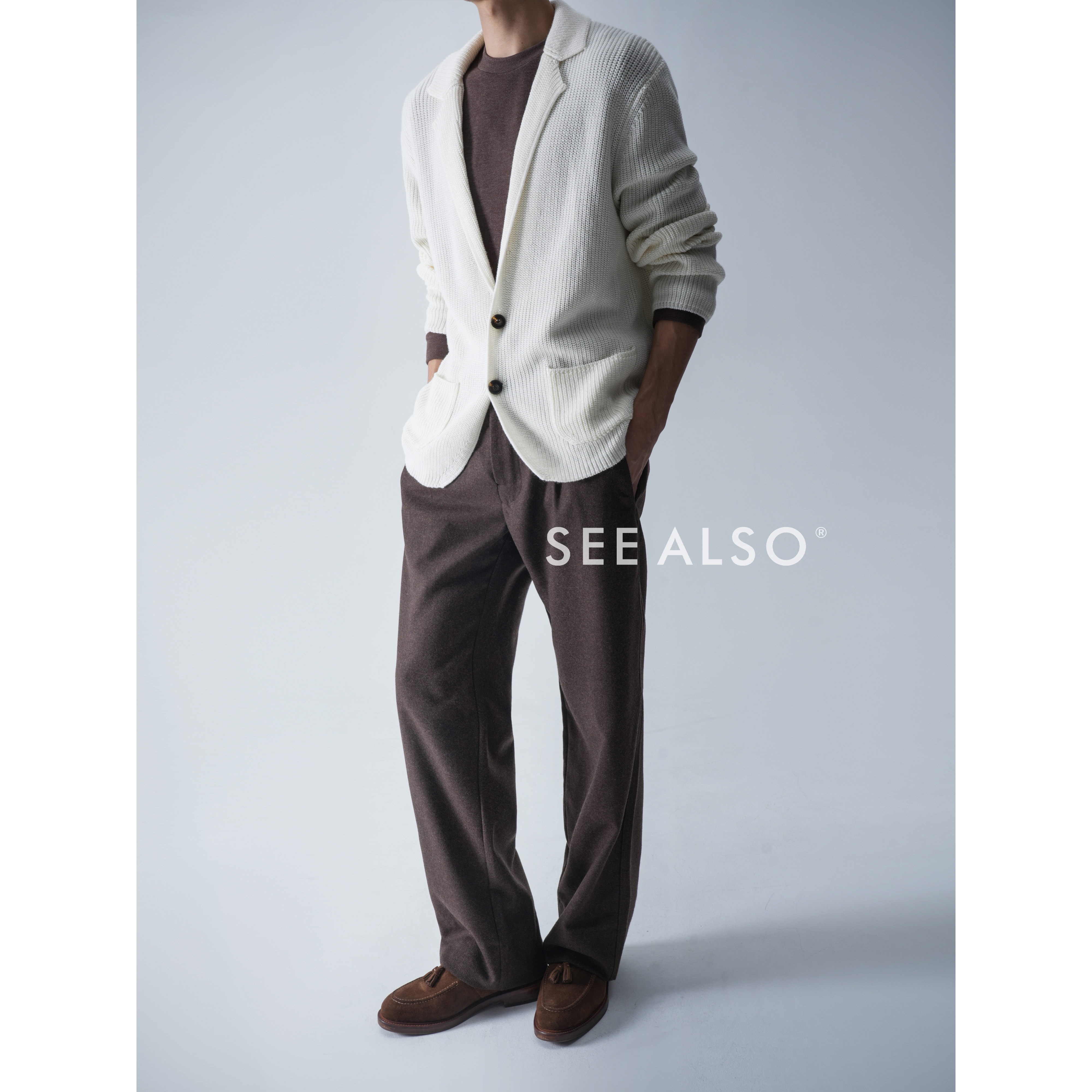 SEE ALSO『黑标旗舰』青果领绵羊毛老钱新贵排扣翻领开衫道袍毛衣 - 图2