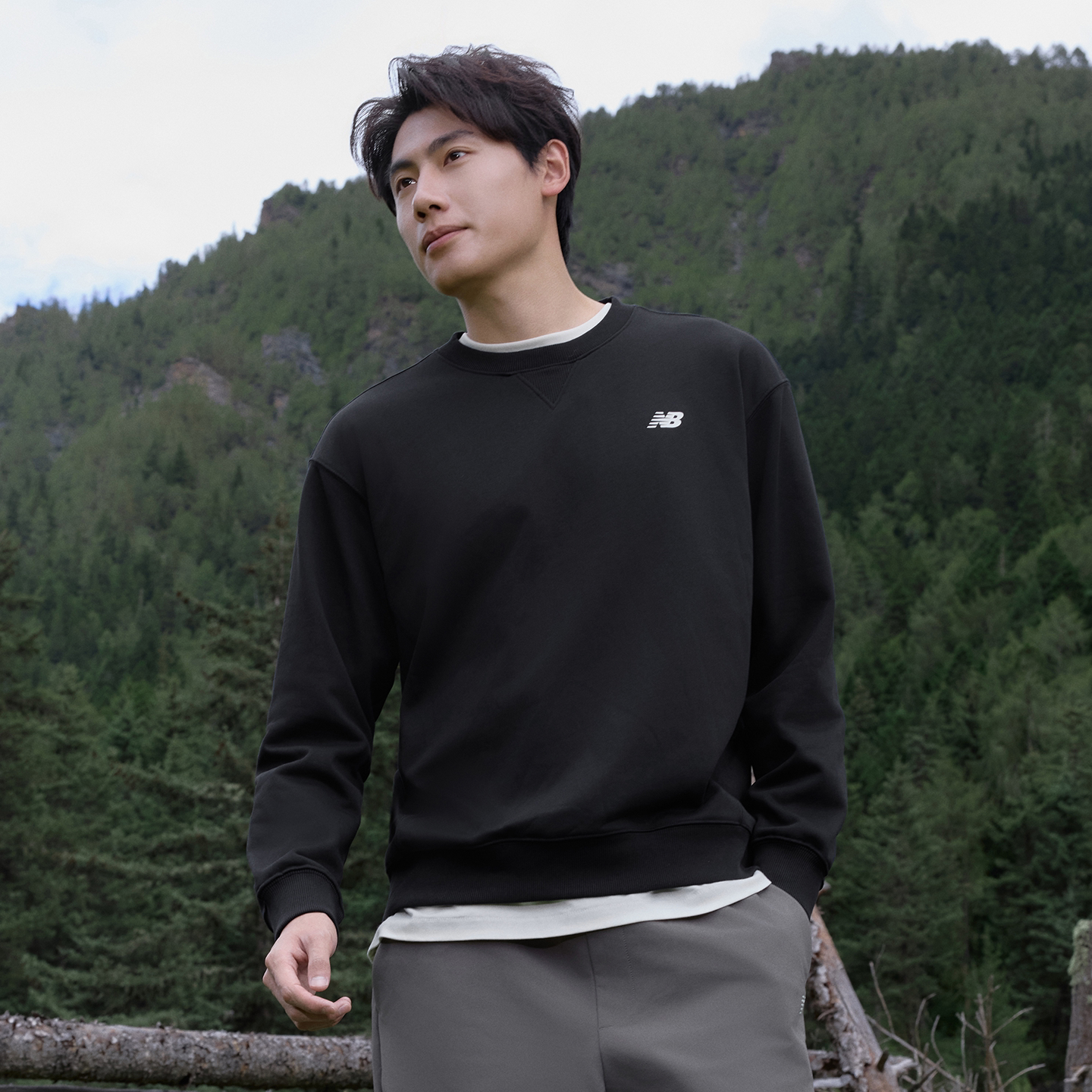 New Balance NB官方正品26新款男休闲简约长袖卫衣套头衫MT62Y5EA