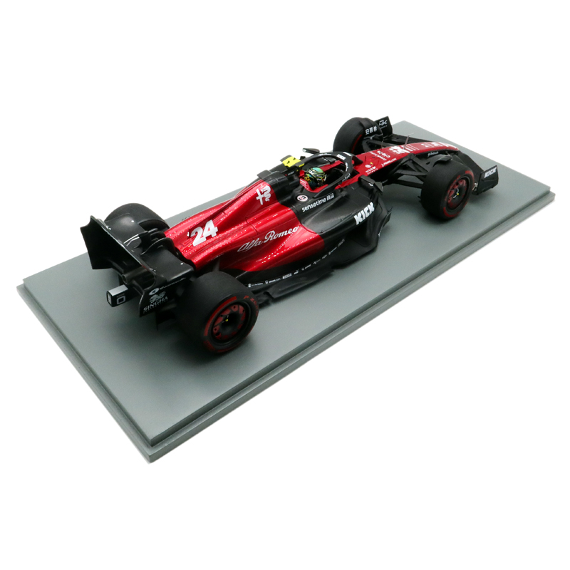 F1赛车模型摆件1:18 Spark2023年澳洲站阿尔法罗密欧C43周冠宇 - 图1