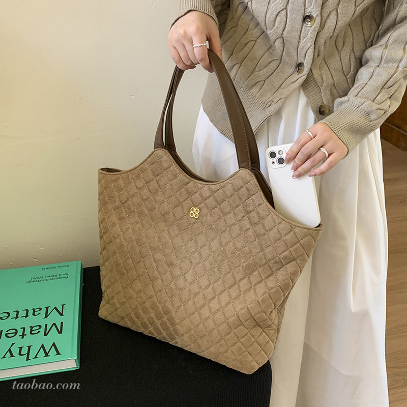 菱格绣线大容量包包女2025秋冬季新款复古麂皮绒单肩包手提托特包,淘宝优惠券,粉丝福利购,淘宝优惠卷