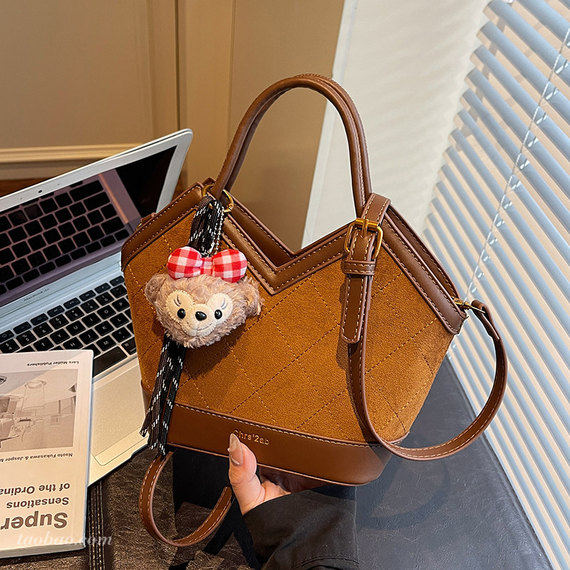 秋冬季爆款小众豹纹包包女2025新款复古百搭斜挎包超火手提小拎包,淘宝优惠券,粉丝福利购,淘宝优惠卷