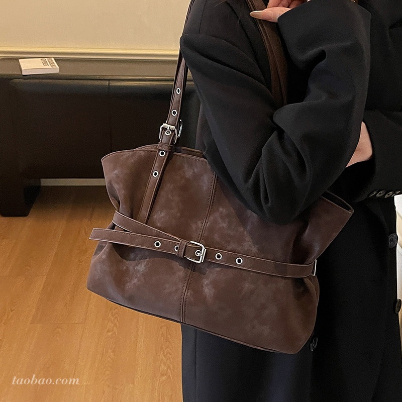 通勤复古磨砂包包女2025新款秋冬季百搭单肩包外出上班手提托特包,淘宝优惠券,粉丝福利购,淘宝优惠卷