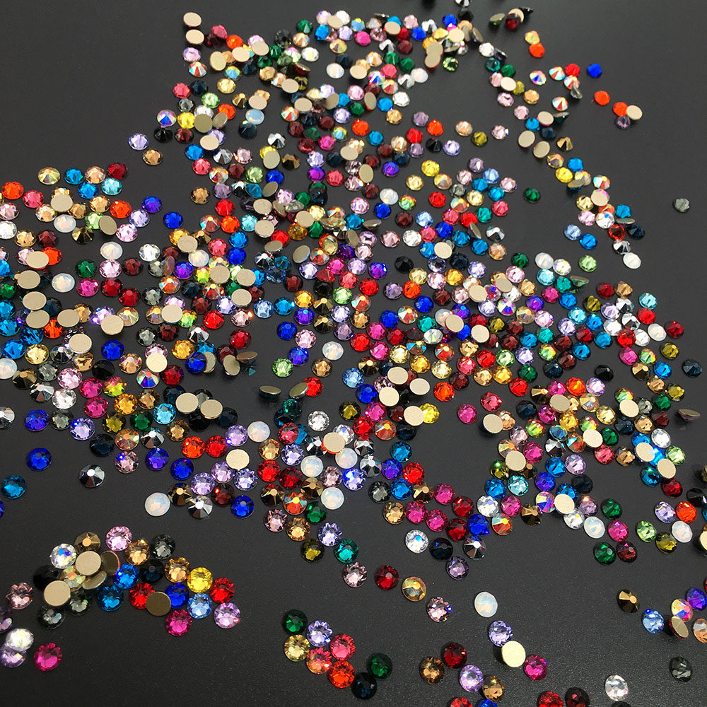 SS16平底圆形100颗金底4.0mm8大8小16切面太阳花切面特级精品钻饰 - 图1