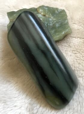 真皮黑白分明细润把件籽料原石