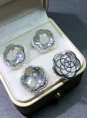 ZZ0583 天然白水晶五瓣花通孔配件泡泡多啦盒魔盒20mm多孔配饰