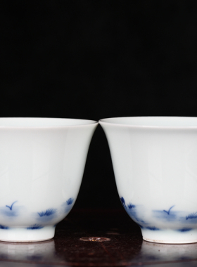 清康熙青花十二花神春寒黄花纹茶盏酒杯茶杯