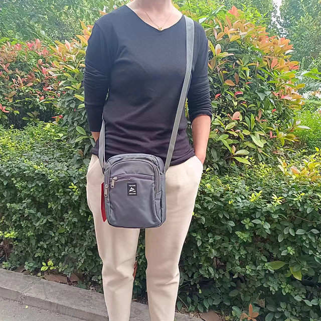 Weibao 2023.08 Guangdong men's and women's casual crossbody bag
