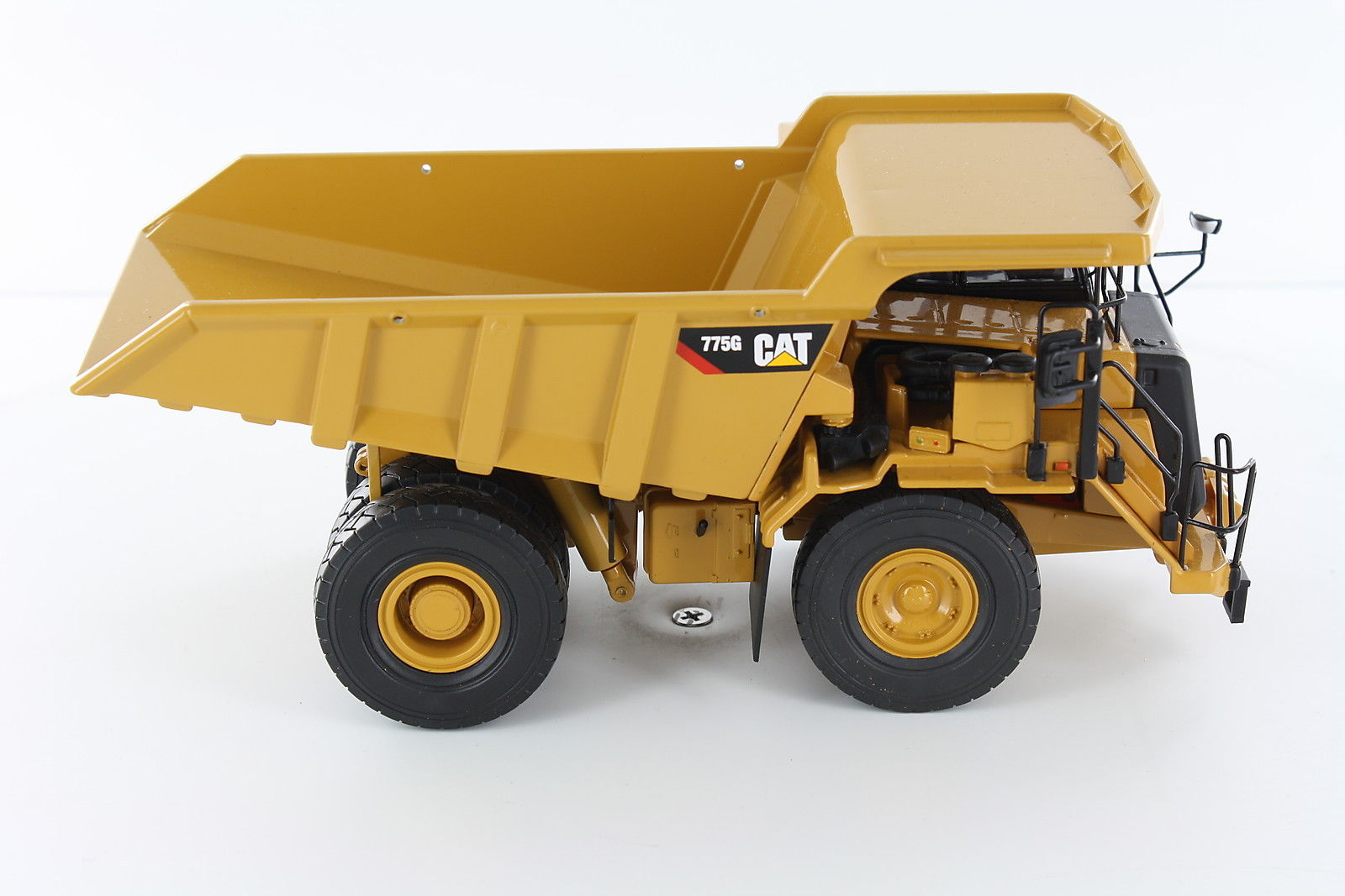 次品卡特1/50 CAT 775G Truck 矿用卡车翻斗车模型合金工程车 - 图2