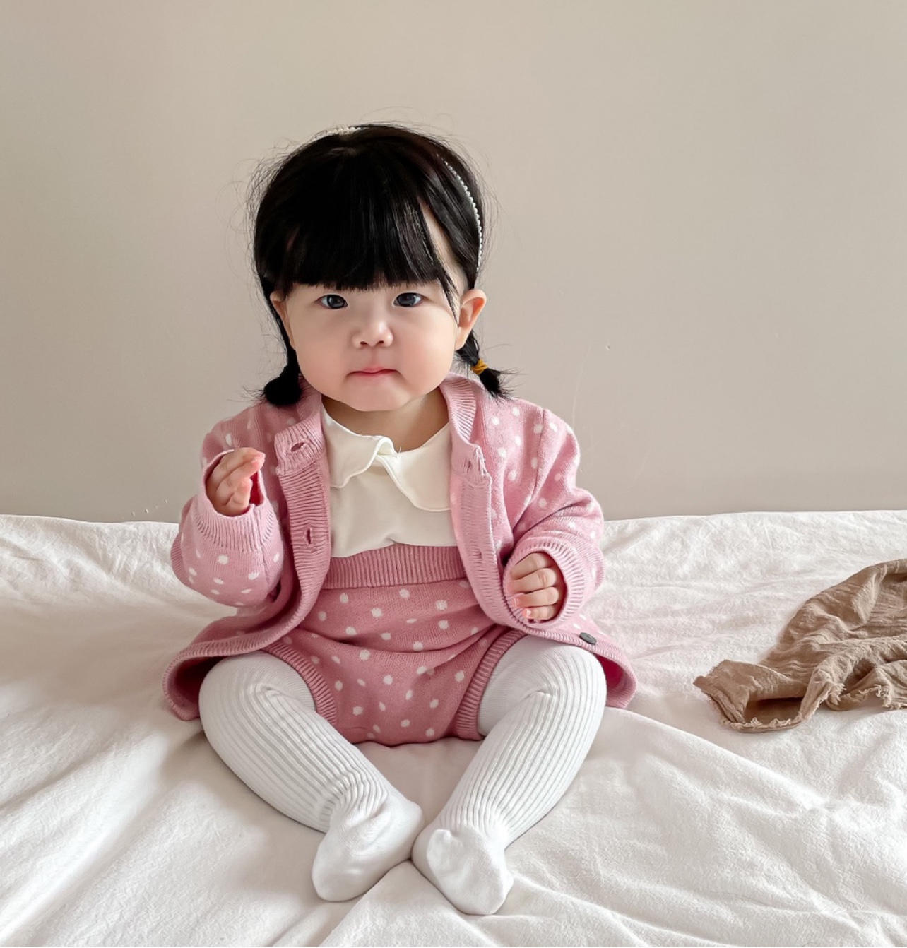 韩版婴儿衣服秋冬装女宝宝加厚毛衣女孩外出保暖针织开衫分体套装