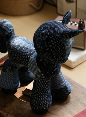 钟声刺绣 手工缝制彩色拼布密密缝 独角兽摆件家庭装饰 茶道零配