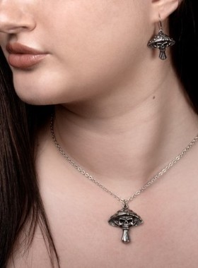 Alchemy Death Cap P1004 亡灵帽暗黑哥特朋克风毒蘑菇骷髅项链