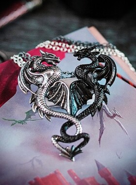 龙之恋哥特复古阴阳项链