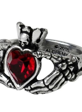 夜之克拉达哥特戒指王冠红心水晶