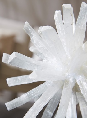 软装天然晶石花球创意家居样板间