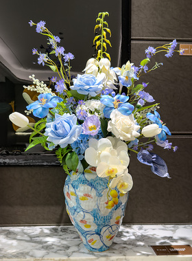 wo+高级感蓝色手感保湿花束假花